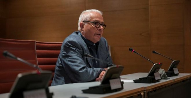 03/07/2018.- El candidato a miembro del Consejo de Administración de la Corporación de RTVE Fernando López Agudín antes de comparecer ante la Comisión de Nombramientos de la Cámara Alta, previa a la celebración del pleno extraordinario a las 17 horas, en