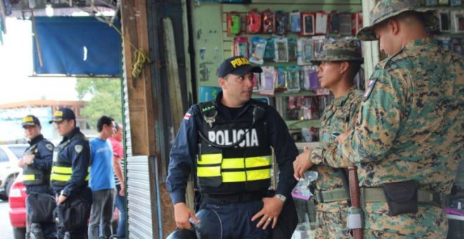 Imagen de archivo de agentes policiales de Costa Rica. / EFE