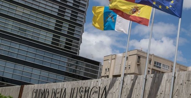 Fachada de la Ciudad de la Justicia de Las Palmas.  EFE