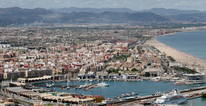 El Puerto de Valencia mientras acogía la Copa América en 2007 | EFE