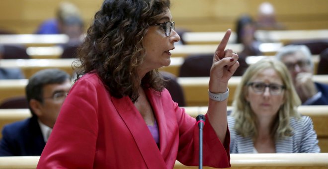 La ministra de Hacienda, María Jesús Montero, durante una intervención en la sesión de control del Gobierno en el Senado. EFE/Kiko Huesca