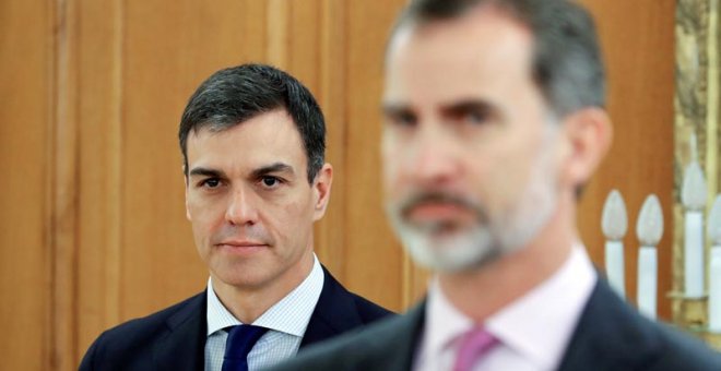 Pedro Sánchez y el rey en un reciente acto oficial. (EFE)