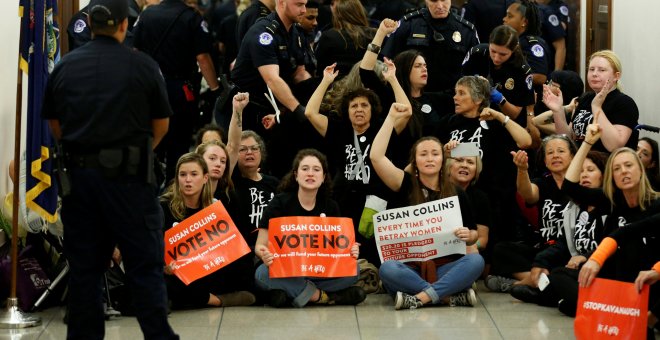 Protesta en contra de Brett Kavanaugh, el candidato al Tribunal Supremo de Trump, en el Capitolio de Washington -  REUTERS/Joshua Roberts