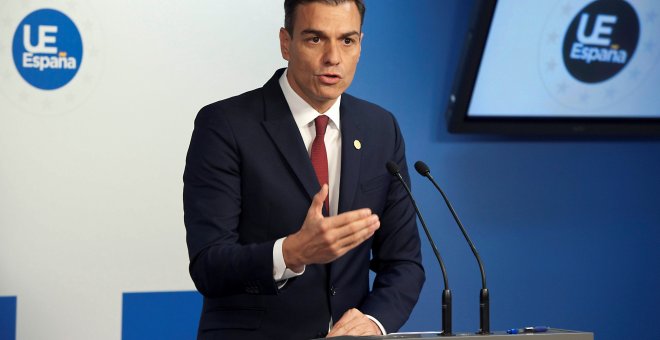 El presidente del Gobierno español, Pedro Sánchez, durante la rueda de prensa en Bruselas tras la reunión del Consejo Europeo. EFE/ Horst Wagner