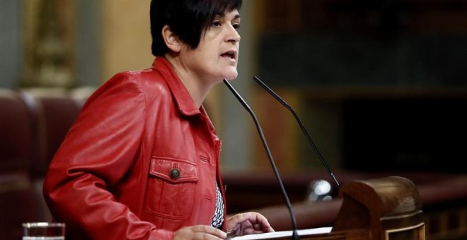 18/10/2018.-La diputada de Bildu ,Marian Beitialarrangoitia, durante el pleno celebrado hoy en el Congreso de los Diputados. EFE/Mariscal