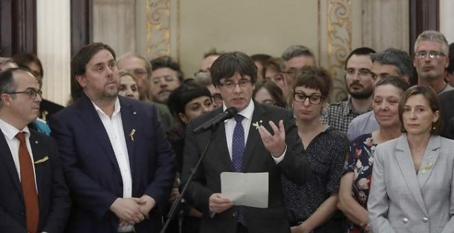 Los principales artífices del procés tras declarar la DUI en el Parlament | EFE