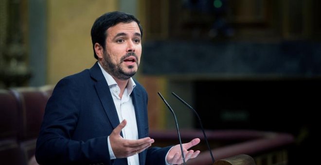 23/10/2018.- El coordinador general de IU, Alberto Garzón durante su intervención en el pleno del Congreso. EFE/Luca Piergiovanni