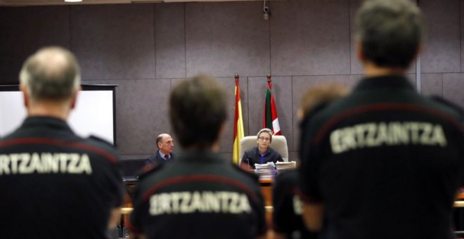 Juicio por la muerte de Iñigo Cabacas por una pelota de goma de la ertzaina en 2012  |  EFE