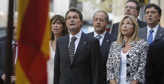 Artur Mas junto a la exvicepresidenta, Joana Ortega, y la exconsellera de Educación, Irene Rigau  |  EFE