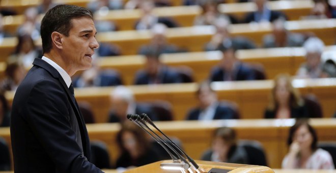 El presidente del Gobierno, Pedro Sánchez , durante su comparecencia en sesión plenaria del Senadoedicará un apartado especial a tratar sobre la inmigración. EFE/J.P.Gandul