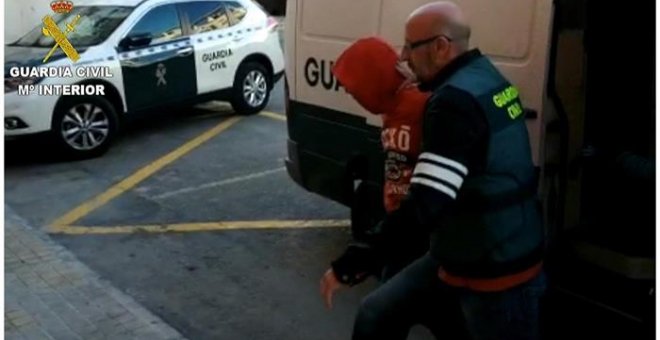 Imágenes facilitadas por la Guardia Civil de tres los cuatro jóvenes de 19, 21, 22 y 24 años detenidos como presuntos autores de una agresión sexual a una joven de 19 años, supuestamente bajo los efectos del alcohol y las drogas, la pasada Nochevieja en C