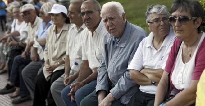 Funcas estima que el gasto en pensiones en 2050 podría aumentar hasta 6 puntos del PIB | EFE