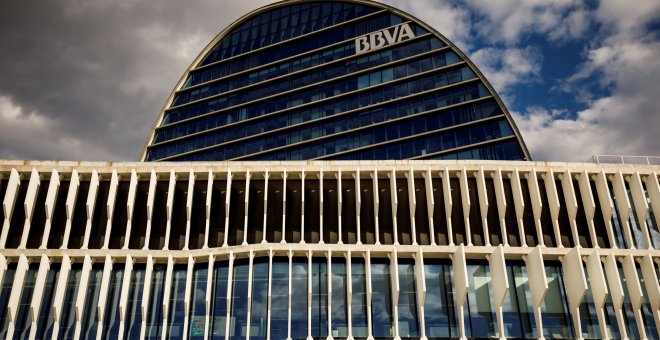 Sede del banco BBVA en la zona norte de Madrid, en el edificio conocido como 'La Vela'. REUTERS/Juan Medina