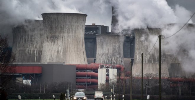 Vista general de la central eléctrica de Niederaussem, Alemania occidental.- Federico Gambarini/AFP