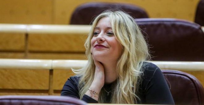 Esther Muñoz, durante la sesión en el Senado.-EFE