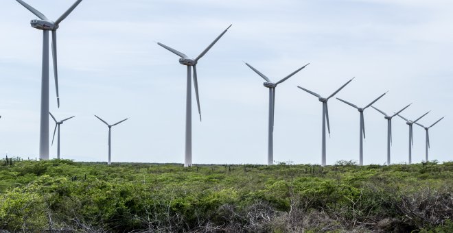 La rigidez de las centrales nuclears obliga en ocasiones a deperdiciar parte de la producción de las renovables.