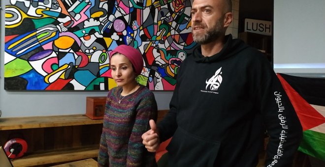 Los activistas de la Palestinian Animal League, Ahlam Tarayra y Ahmad Safi