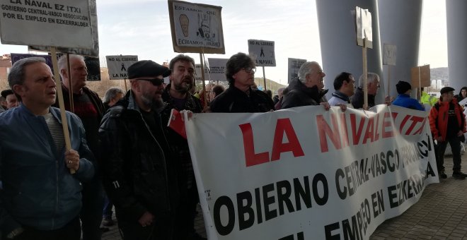 Trabajadores de La Naval manifestándose. Danilo Albín.