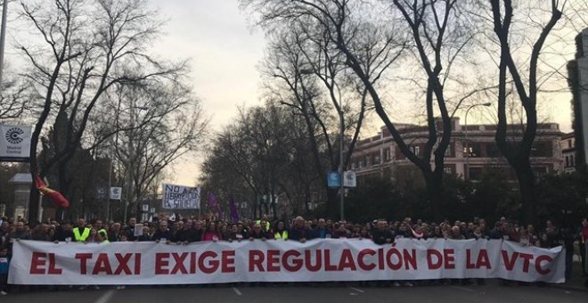 09/02/2019.- Taxistas vuelven a manifestarse para exigir una regulación de la VTC. EUROPA PRESS