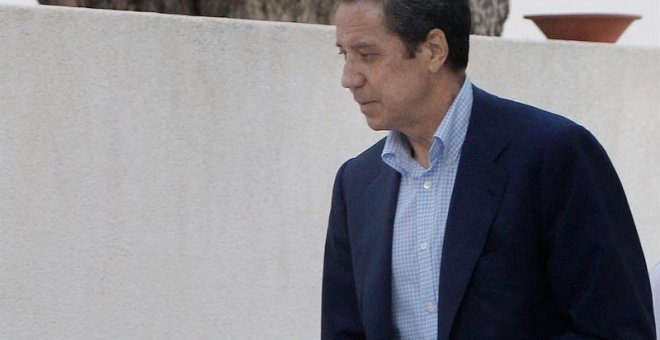 07/02/2019.- Fotografía de archivo (22/05/2018), del expresident de la Generalitat Valenciana y exministro de Trabajo Eduardo Zaplana al que la jueza que instruye el conocido como caso Erial ha dejado en libertad provisional, junto a los otros dos detenid