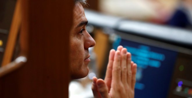 El presidente del Gobierno, Pedro Sánchez, durante el debate de las enmiendas a la totalidad del proyecto de Presupuestos Generales del Estado. / EFE- Chema Moya