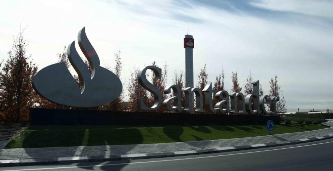 Entrada de la Ciudad Financiera del Banco Santander, en la localidad madrileña de Boadilla del Monte. E.P.