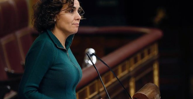 La portavoz del Grupo Popular en el Congreso, Dolors Montserrat, hoy durante su intervención ante el Pleno del Congreso de los Diputados. EFE/J.P.Gandul