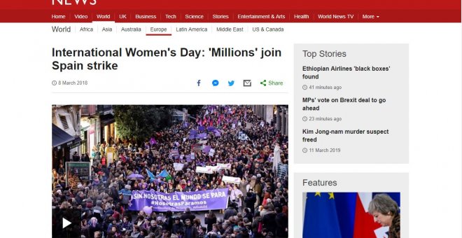 Noticia de la BBC sobre el 8-M en España en la versión digital.