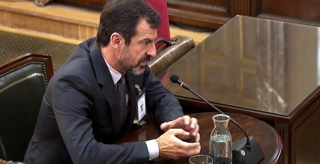 - Imagen capturada de la señal institucional del Tribunal Supremo, del comisario de los Mossos d'Esquadra Ferran López, durante una nueva sesión del juicio a la cúpula del "procés", este miércoles, en el Tribunal Supremo de Madrid. EFE/Tribunal Supremo