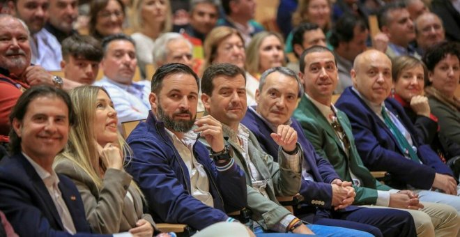 Ricardo Chamorro junto a Santiago Abascal, en un acto em Ciudad Real / EFE