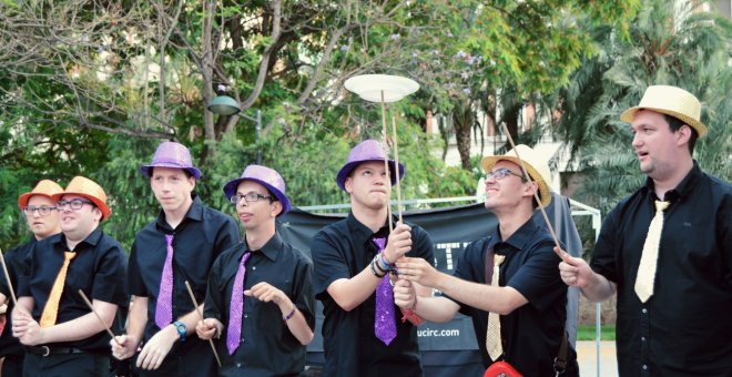 Algunos de los actores del festival / La Finestra Nou Circ