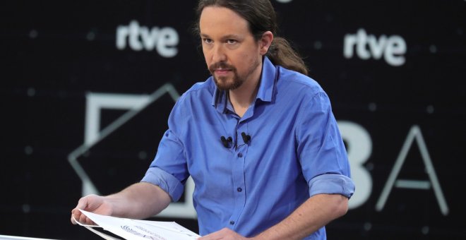 El líder de Unidas Podemos, Pablo Iglesias, antes del comienzo del primer debate a cuatro entre los principales líderes políticos  en TVE. EFE/JuanJo Martín