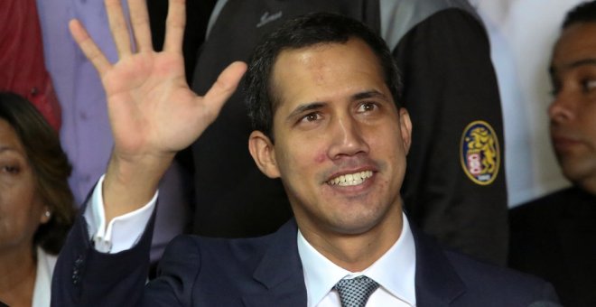 03/05/2019 - El autoproclamado presidente encargado de Venezuela, Juan Guaido,durante una rueda de prensa en Caracas. / REUTERS - CARLOS EDUARDO RAMIREZ