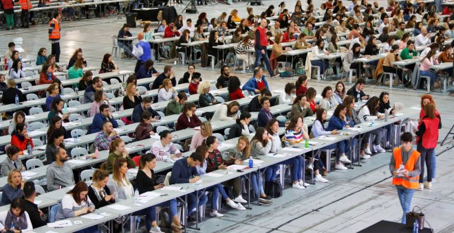 Oposiciones de Enfermería celebradas este domingo. / EFE