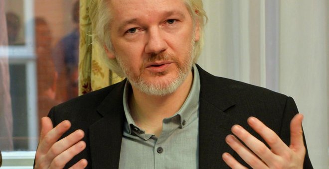 18/08/2014 - Assange durante una conferencia de prensa en la embajada de Ecuador en el centro de Londres  | REUTERS/ John Stillwell