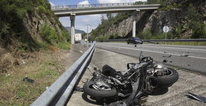 Imagen de archivo de un accidente de moto./ EFE