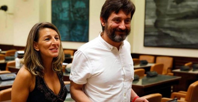 Yolanda Díaz y Rafael Mayoral, dos de los nombres que han sonado como ministrables. EFE/Archivo