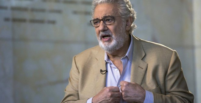 El tenor Placido Domingo, durante una entrevista con la agencia Reuters, en el Dorothy Chandler Pavilion de Los Angeles (EEUU). REUTERS/Mario Anzuoni