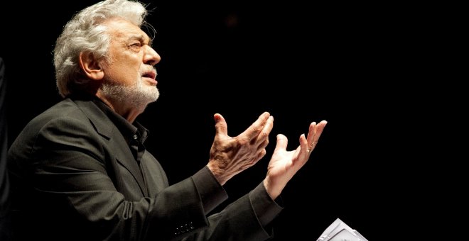 29/07/2018.- Foto de archivo del tenor español Plácido Domingo durante un concierto ofrecido en el Castillo de Peralada, en Girona, el 29 de julio de 2018. / EFE/ Robin Townsend