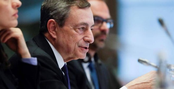 El presidente del Banco Central Europeo, Mario Draghi, comparece ante la prensa. (EFE)