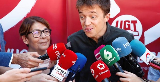 El candidato de Más País a las elecciones generales del 10 de noviembre, Iñigo Errejón, junto a Inés Sabanés. - EFE