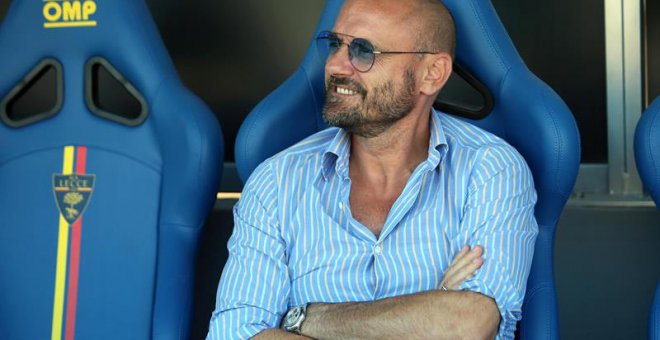 Gianluca Petrachi, director deportivo de la Roma. (EFE)