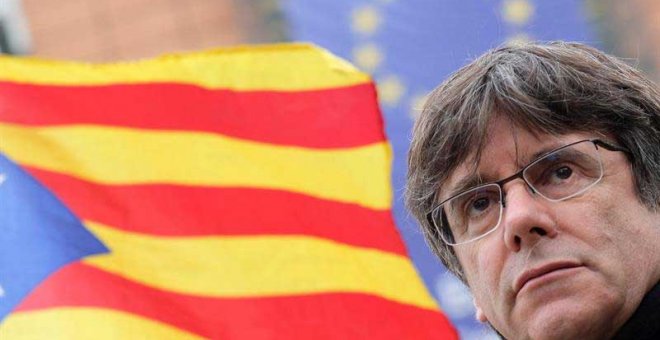 Carles Puigdemont en una protesta en Bruselas tras la sentencia del Supremo. (EFE)