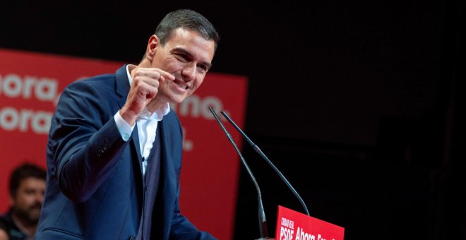 El secretario general del PSOE y presidente del Gobierno en funciones, Pedro Sánchez, interviene en un acto en Alcázar de San Juan (Ciudad Real). EFE/Ismael Herrero