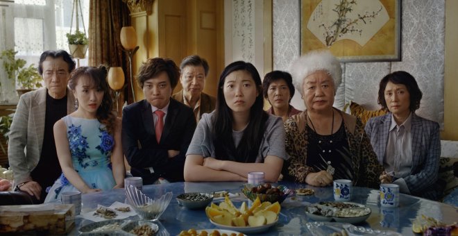 Toda la familia de 'The Farewell'.