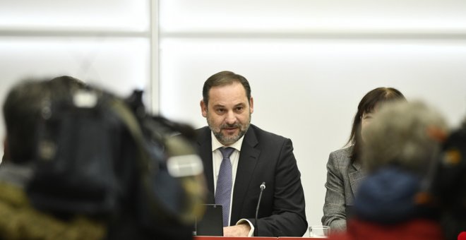 El ministro de Fomento en funciones y secretario de Organización del PSOE, José Luis Ábalos en la última reunión de la Comisión Ejecutiva Federal del Partido Socialista. E.P./Óscar Cañas