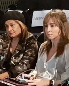 Ana Pardo de Vera junto a Carmela Silva, presidenta de la Diputación de Pontevedra