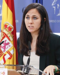 La diputada de Podemos Ione Belarra durante la rueda de prensa posterior a la reunión de la Junta de Portavoces celebrada hoy en el Congreso. EFE/Fernando Alvarado