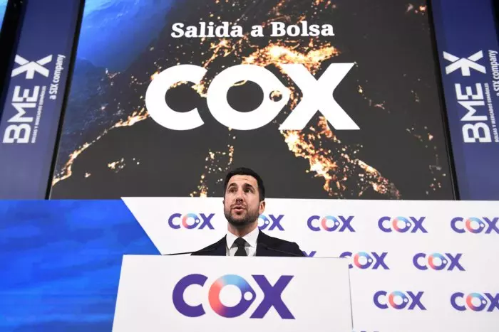 La energética Cox cae un 7% en su debut bursátil