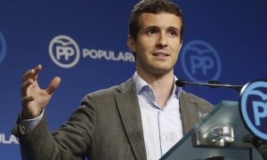 El vicesecretario de Comunicación del PP, Pablo Casado, durante la rueda de prensa que ofreció hoy en Madrid tras la reunión del Comité de Dirección del partido. EFE/Paco Campos